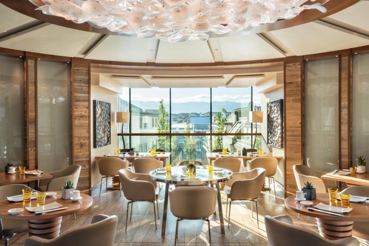 Four Seasons Hotel Des Bergues Ginevra Esterno foto