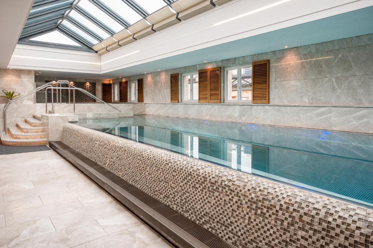 Four Seasons Hotel Des Bergues Ginevra Esterno foto
