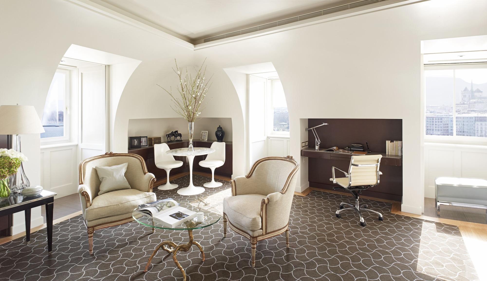Four Seasons Hotel Des Bergues Ginevra Esterno foto