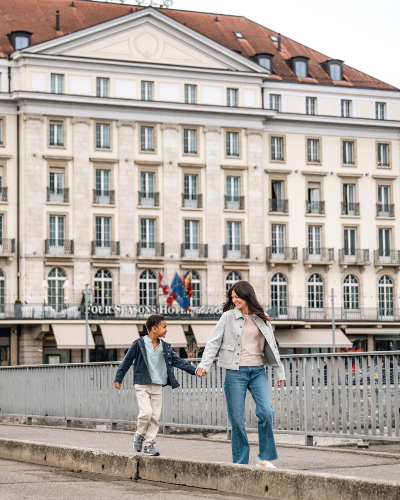 Four Seasons Hotel Des Bergues Ginevra Esterno foto