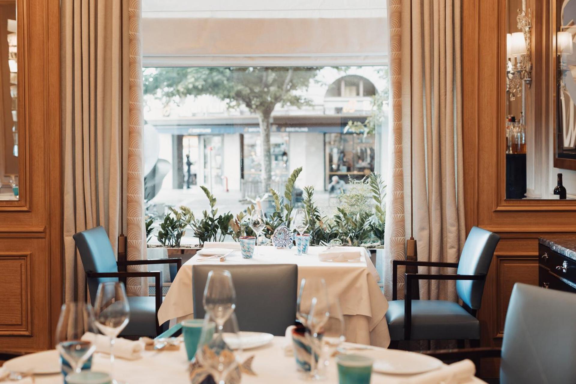 Four Seasons Hotel Des Bergues Ginevra Esterno foto