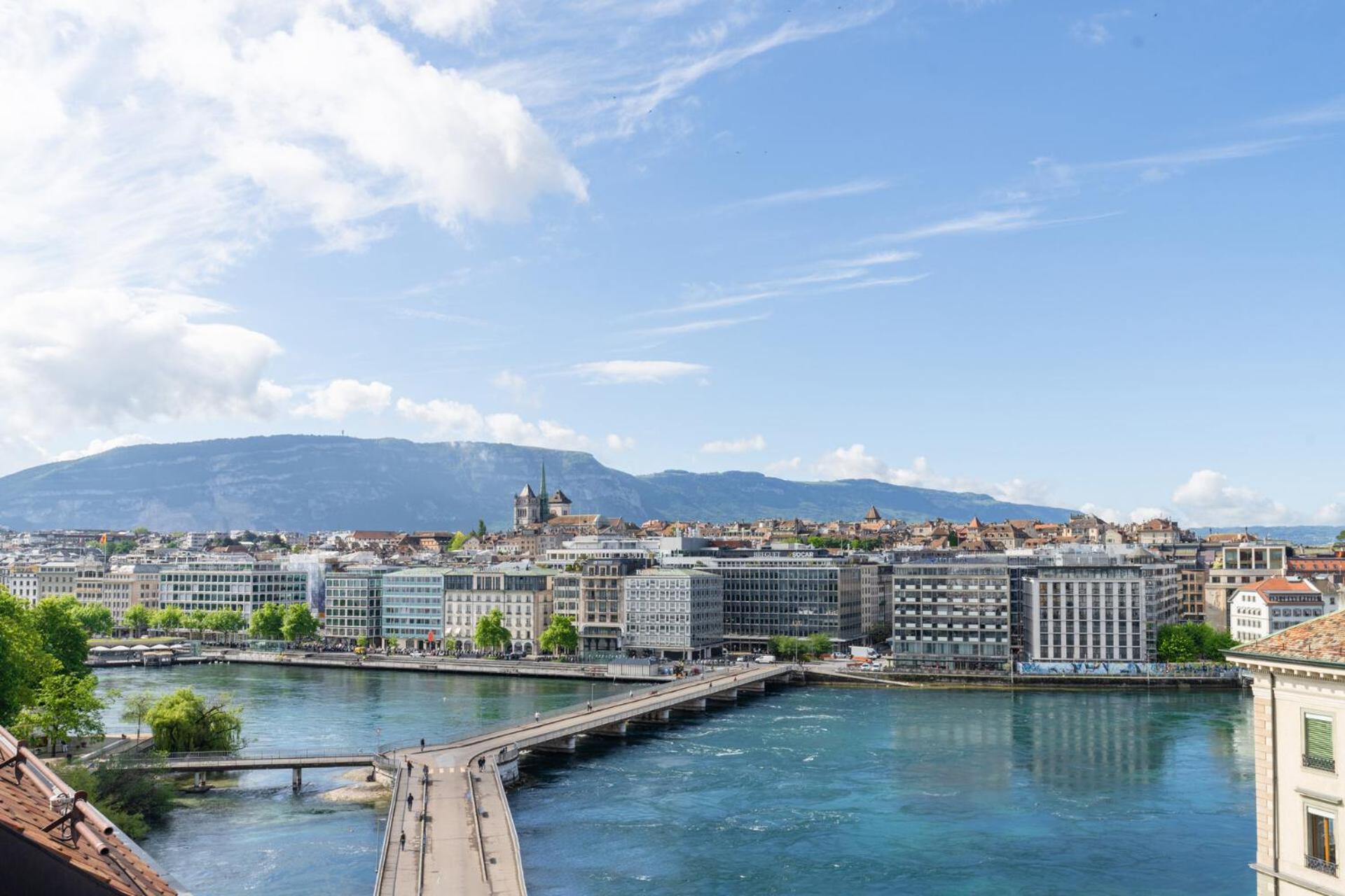 Four Seasons Hotel Des Bergues Ginevra Esterno foto