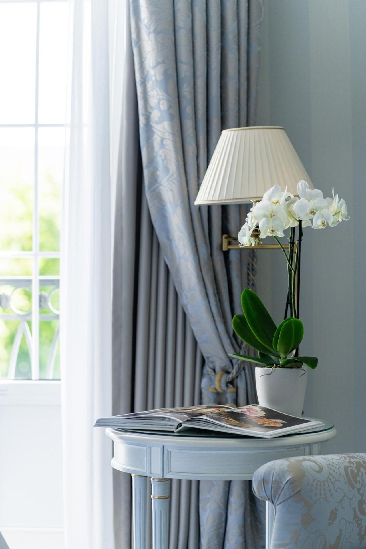 Four Seasons Hotel Des Bergues Ginevra Esterno foto