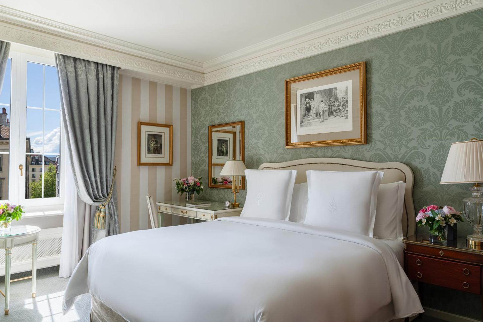 Four Seasons Hotel Des Bergues Ginevra Camera foto
